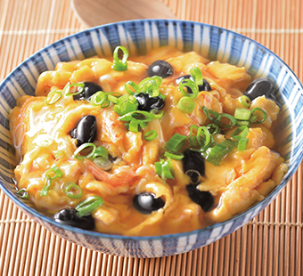 カニタマクロ丼